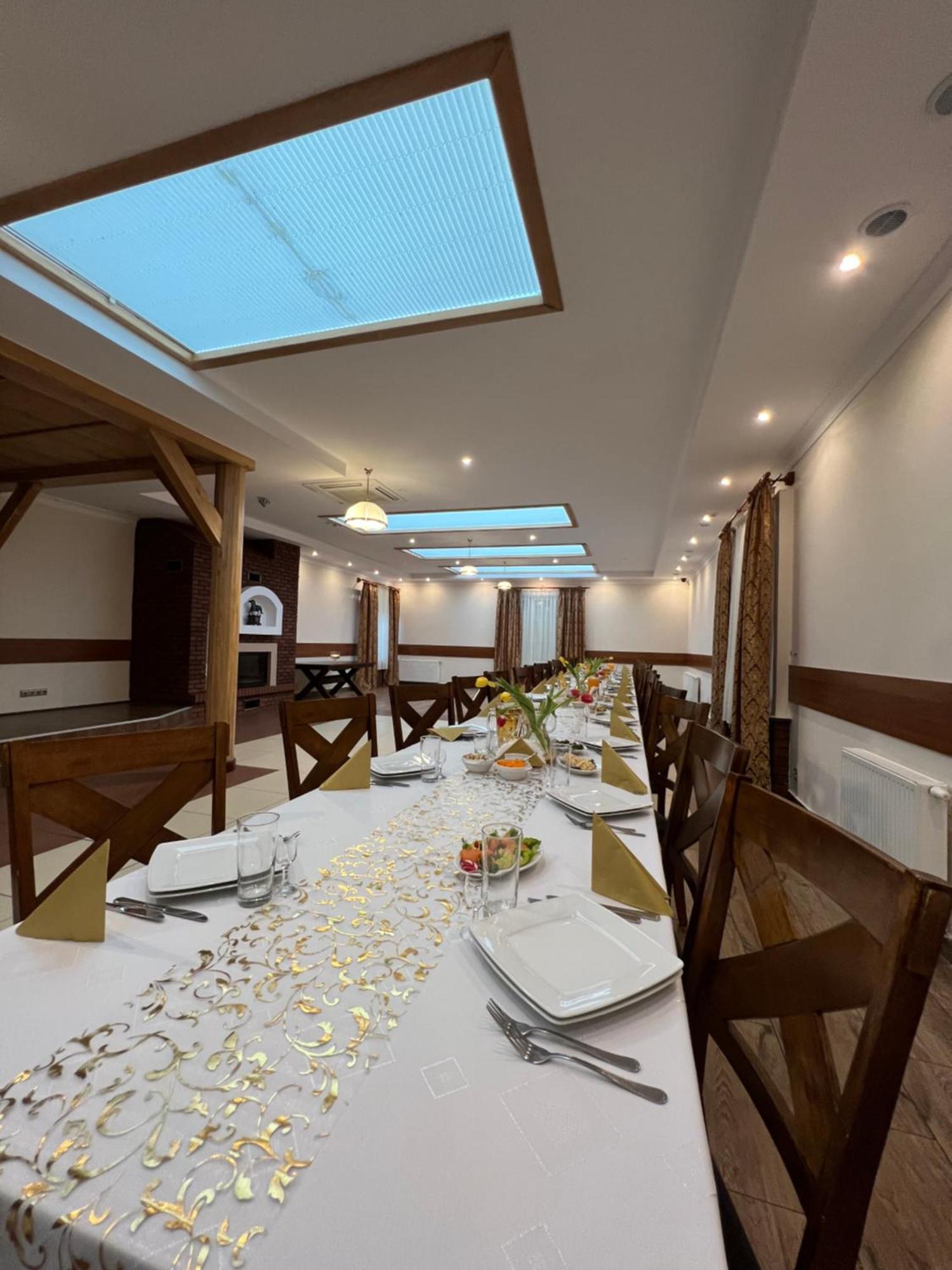 Pensjonat I Klub Jezdziecki Michelin ววอตซวาเวก ภายนอก รูปภาพ
